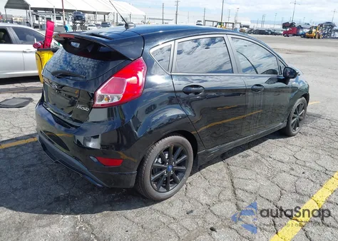 2019 Ford Fiesta St Line z USA, uszkodzony, nr VIN 3FADP4DJ3KM127578